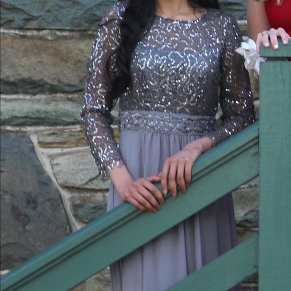 Prom gown dress - Picture 3 of 3